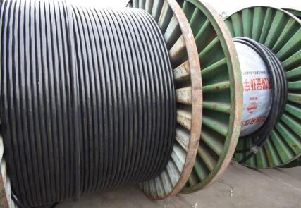<a href='http://m.hzdsyy.com.cn/' target='_blank'><u>金環(huán)宇電纜</u></a>